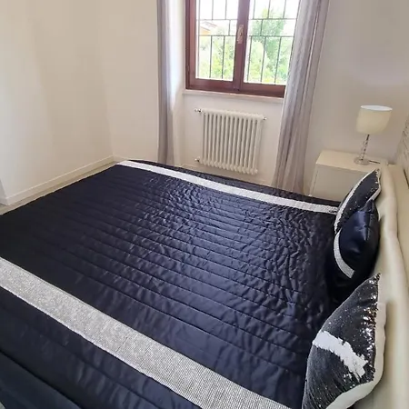 Garda Del Sole Lägenhet *